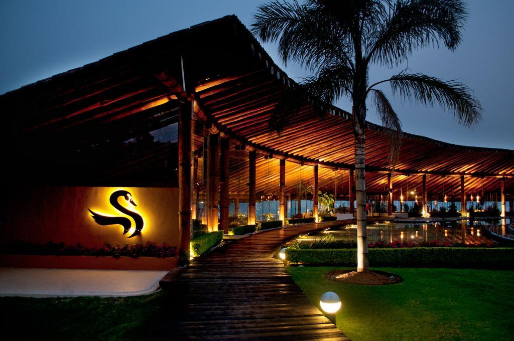 El Santuario Resort & Spa Вале де Браво Екстериор снимка